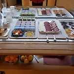 De Paris Отель Лурд