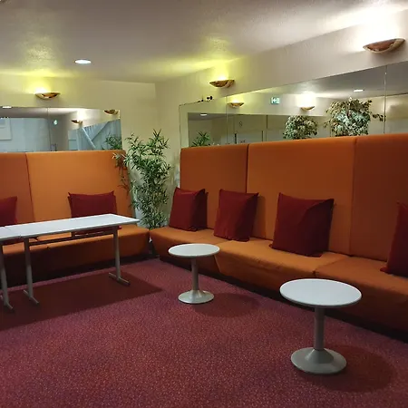 De Paris Hotel 3*