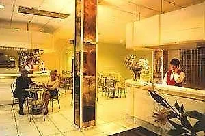 Hotel De Paris 3*