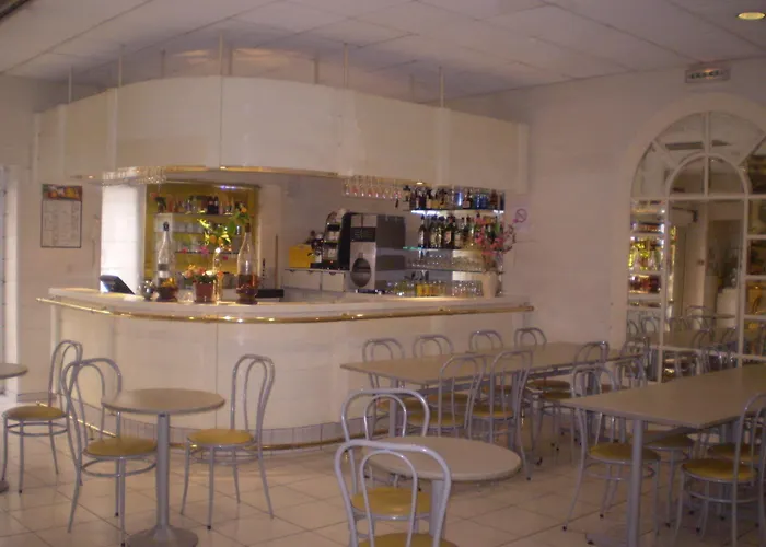 酒店 巴黎酒店 3*