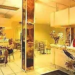 Hotel De Paris 3*