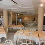 Hotel De Paris 3*
