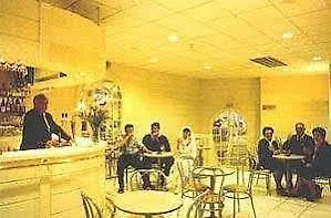 Hotell De Paris Lourdes