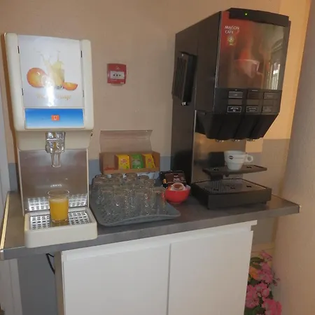 Hotell De Paris Lourdes