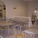 De Paris فندق