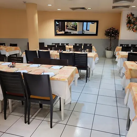 De Paris לורדה